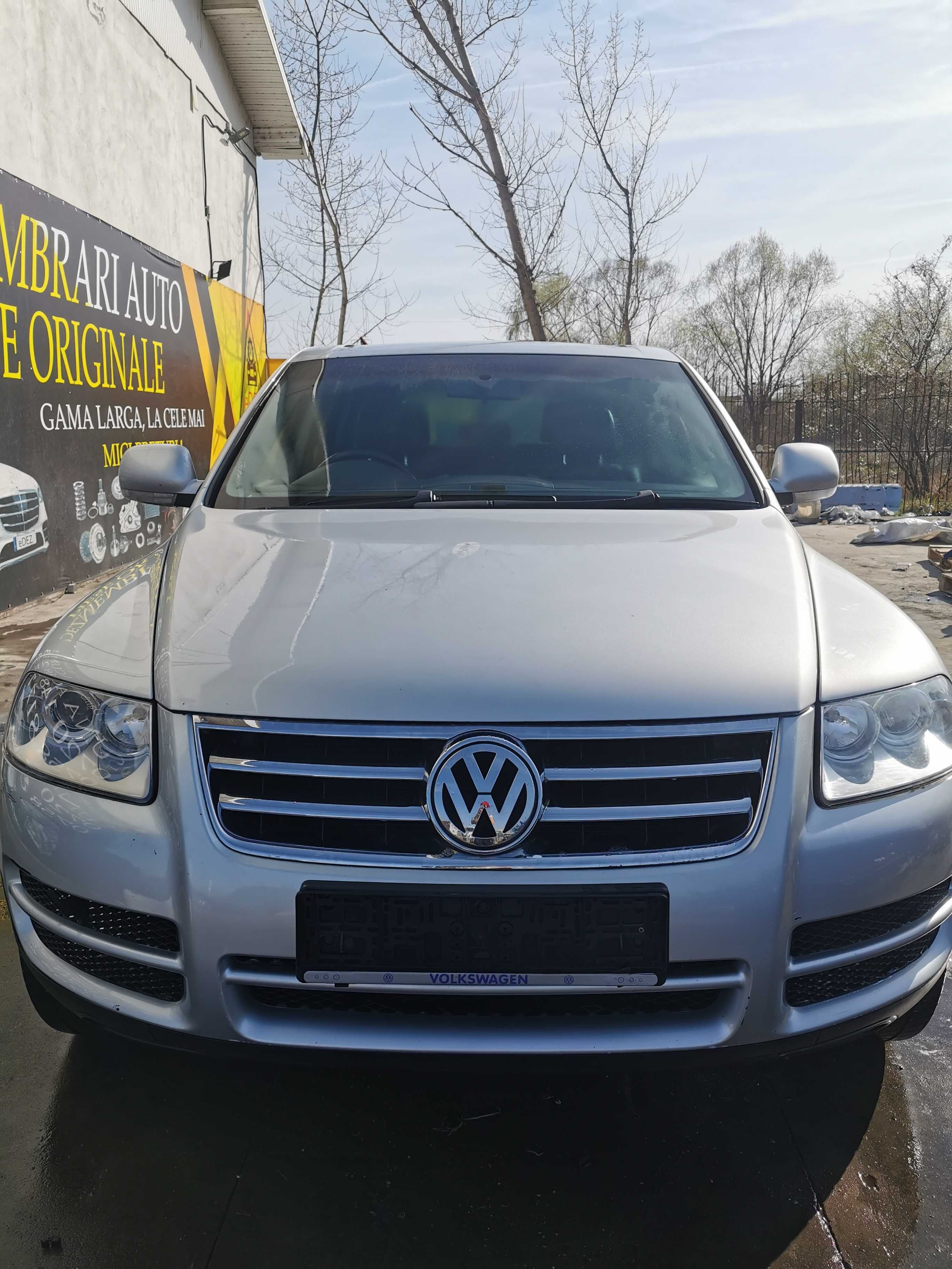 Dezmembrez Volkswagen Touareg 2.5 TDI BAC/bara fata toaureg/far/capota