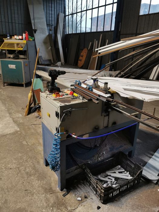 Машини за изработка на пвц / алуминиева дограма