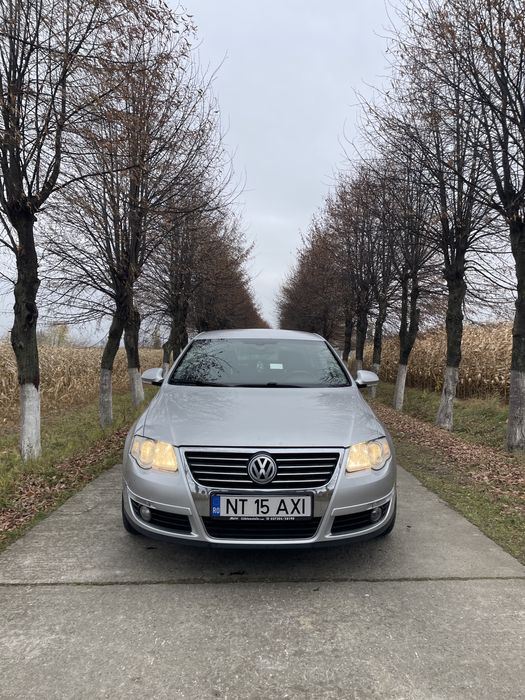Vând Volkswagen Passat