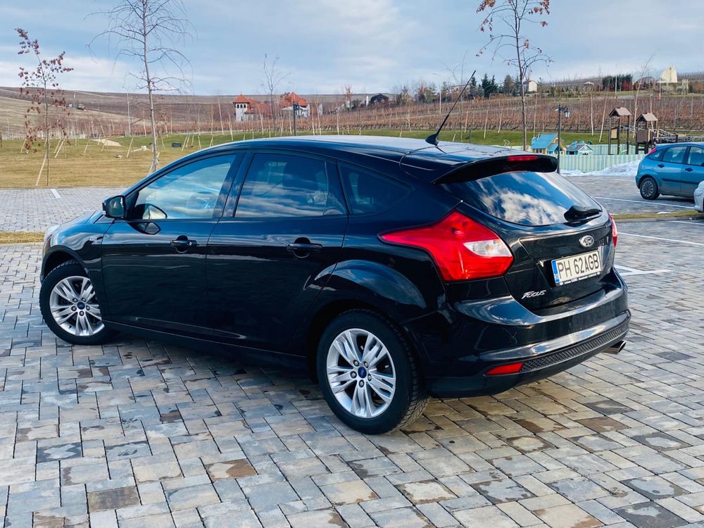 Ford focus 1.6 benzina