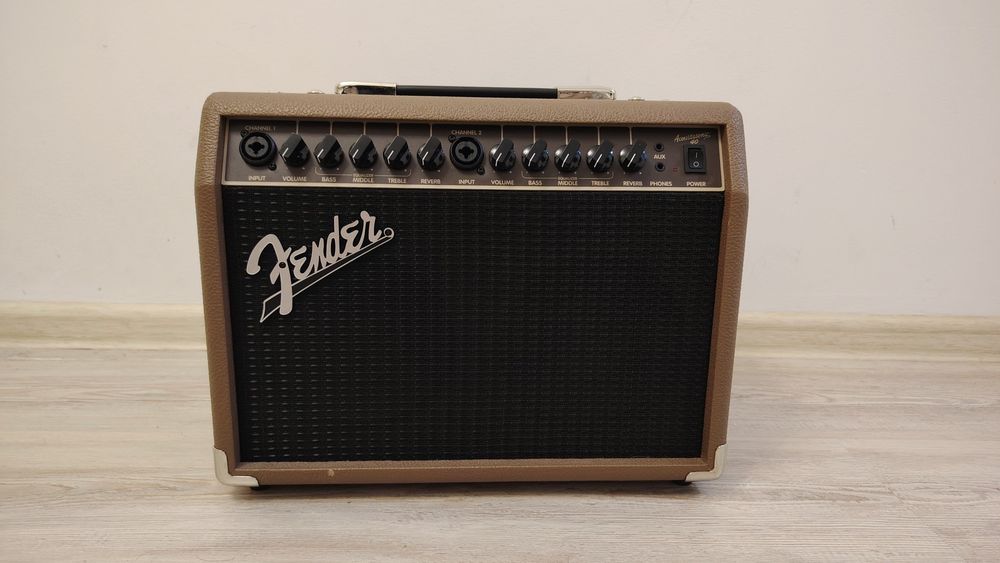 Комбик Fender Acoustasonic 40 комбоуселитель