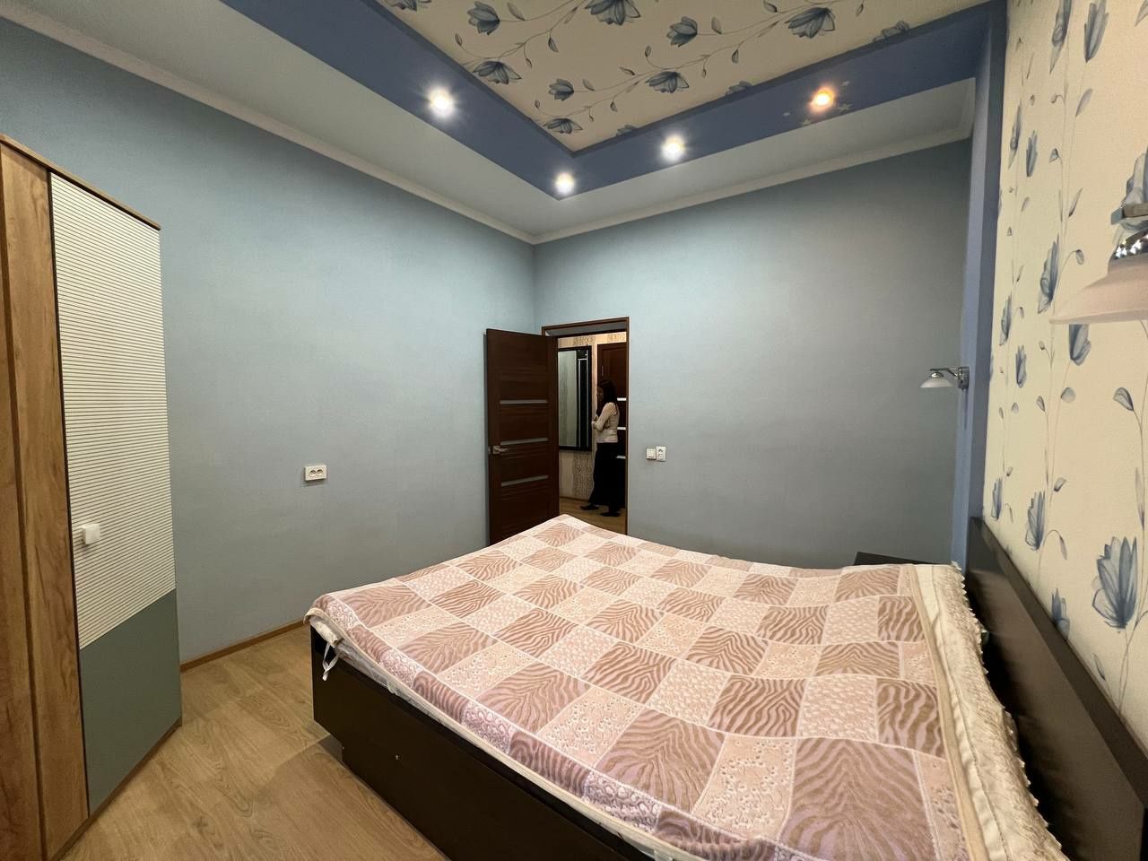 Продаётся квартира  в новостройке. Ориентир Госпитальный рынок
