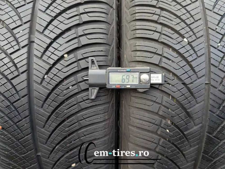 SET 2 Anvelope All Season 255/45 R20 ARIVO Carlorful AS 105W