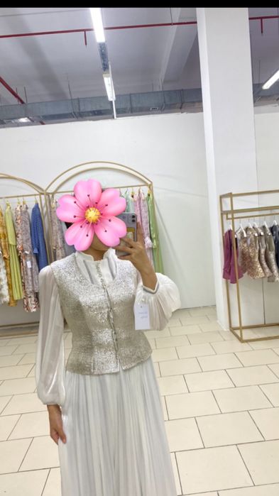 Джакарт кәжекей, шифон көйлек