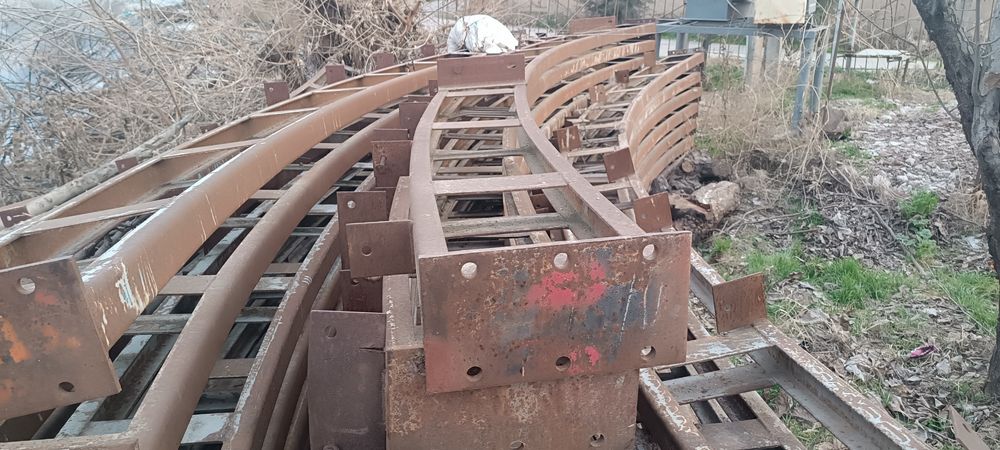 Метал арка сотилади ангар бўлган олдин