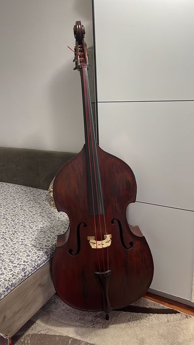 Vând ContraBass Reghin din primele serii