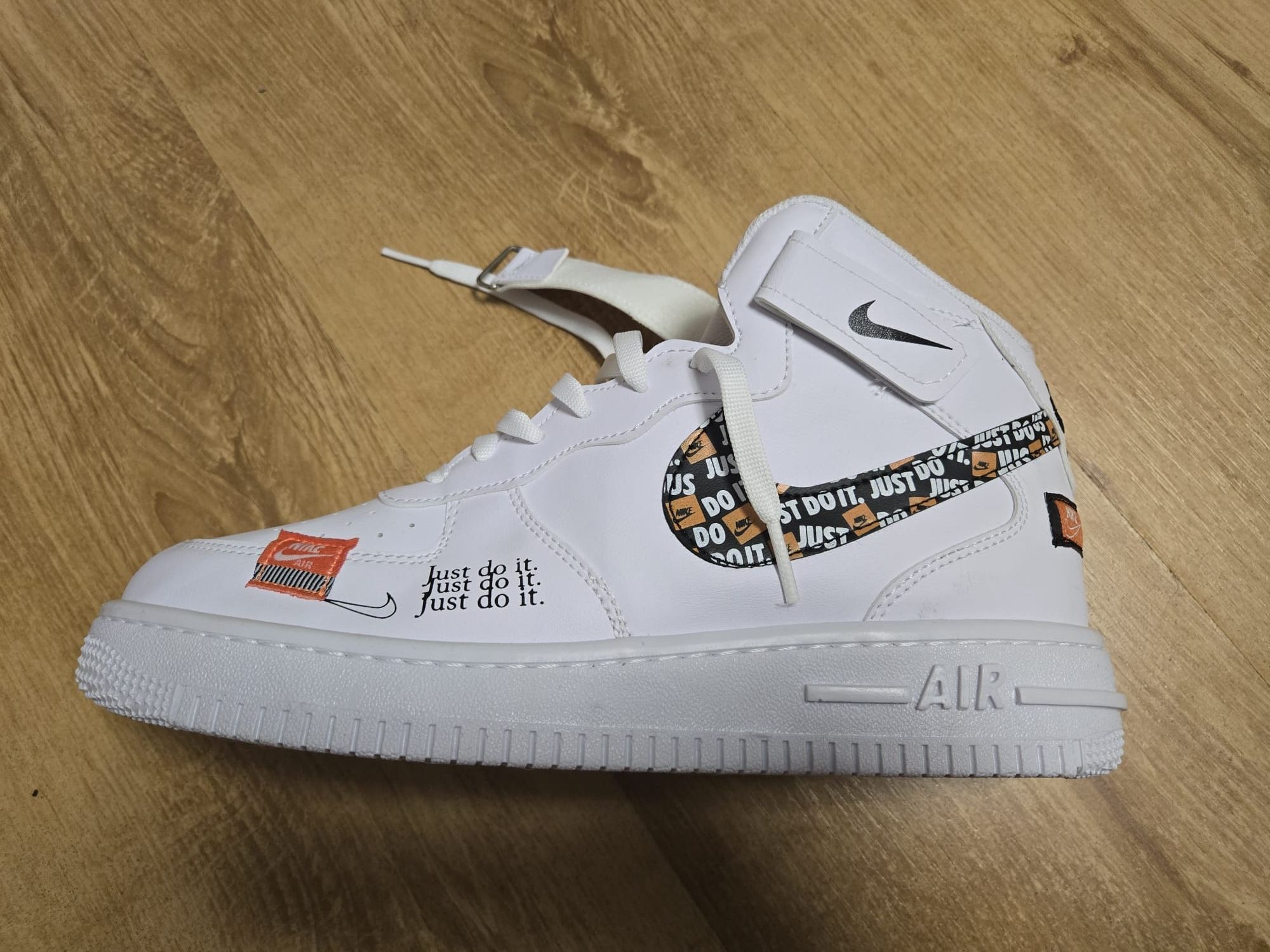 Adidași Nike Air Force 1 '82 White Mărimea 42 Noi