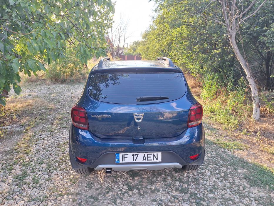 Auto Sandero Stepway