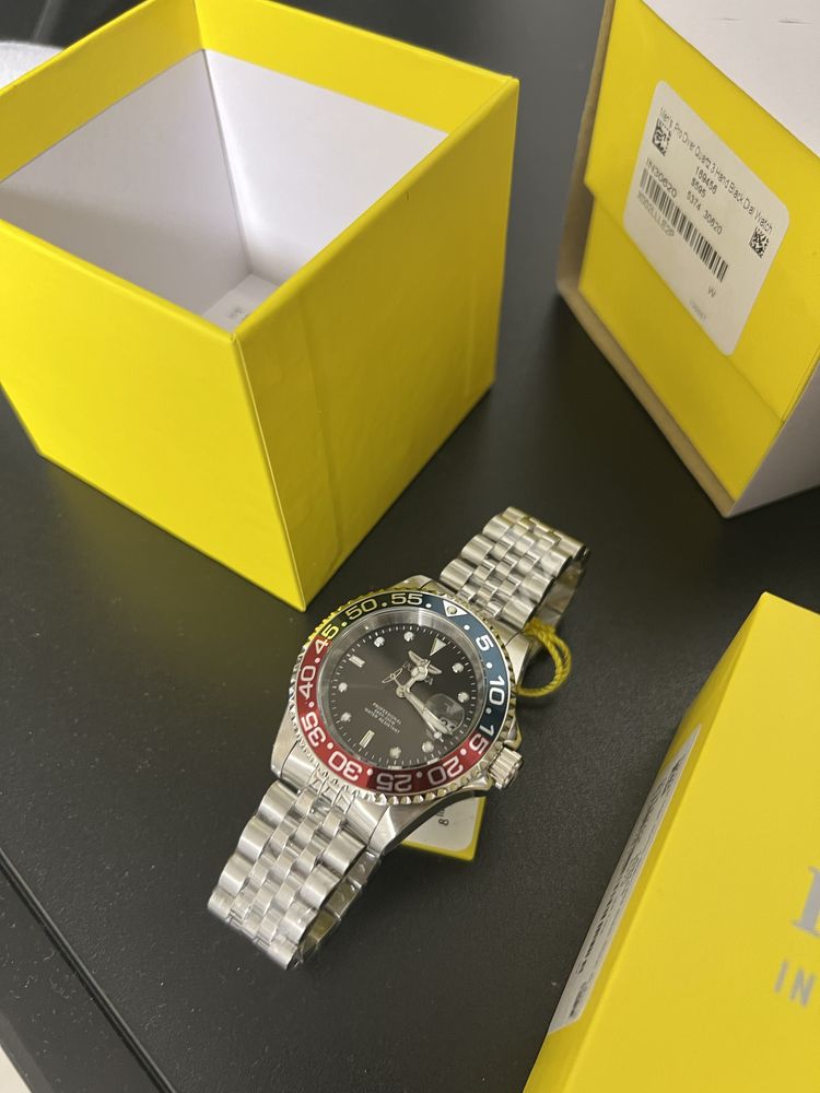 Invicta Pro Diver Pepsi Bezel 34102