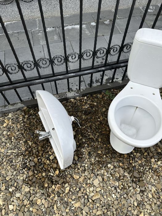 Vas toaleta, Wc Cersanit in stare perfecta
