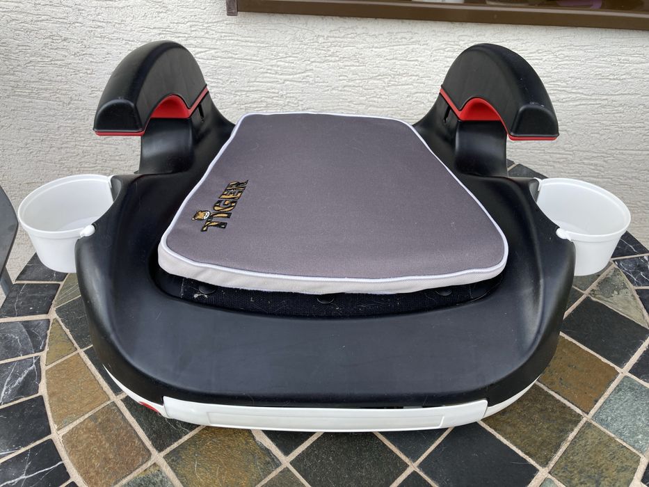 Booster copii 15-36 kg Caretero Tiger