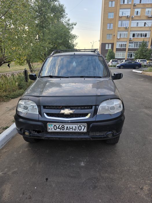 Продам шевролет нива