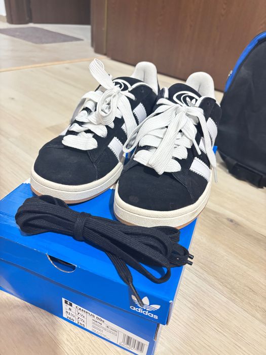 Adidas Campus 00s