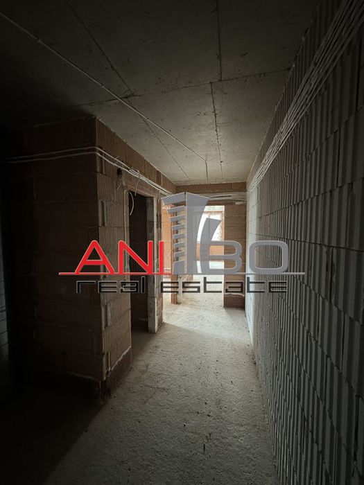 Продава се Двустаен апартамент в София, Сердика - 77 кв.м за 2194 €/кв.м - Снимка #2