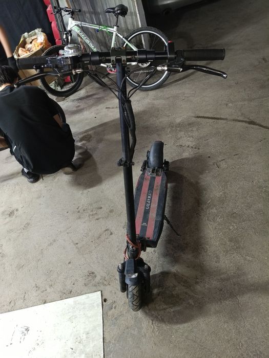 Самокат электронный