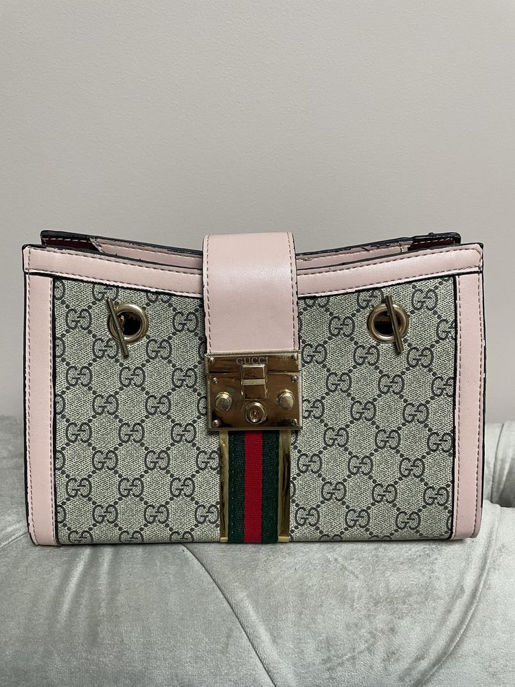 Чанта Gucci нова