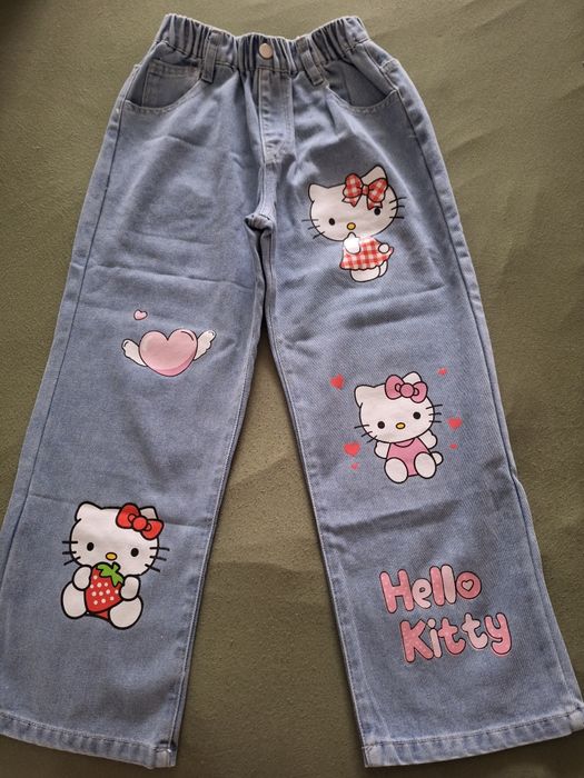 Дънки за момиче Sanrio