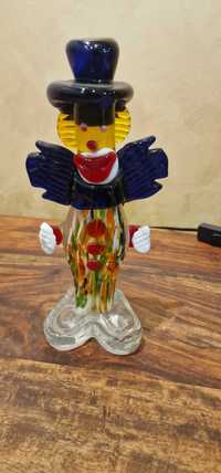 Продавам стара  статуя на клоун от Мурано стъкло