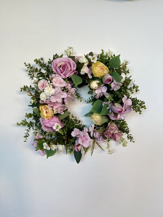 Венец за врата или маса