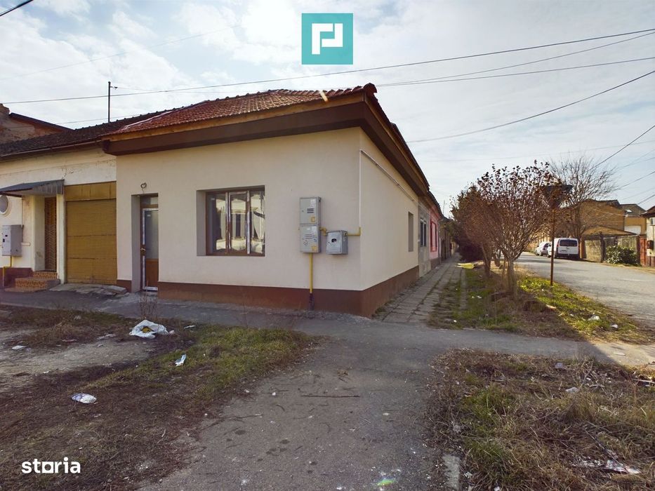 Apartament pasiv la casă  de vânzare zona Pârneava