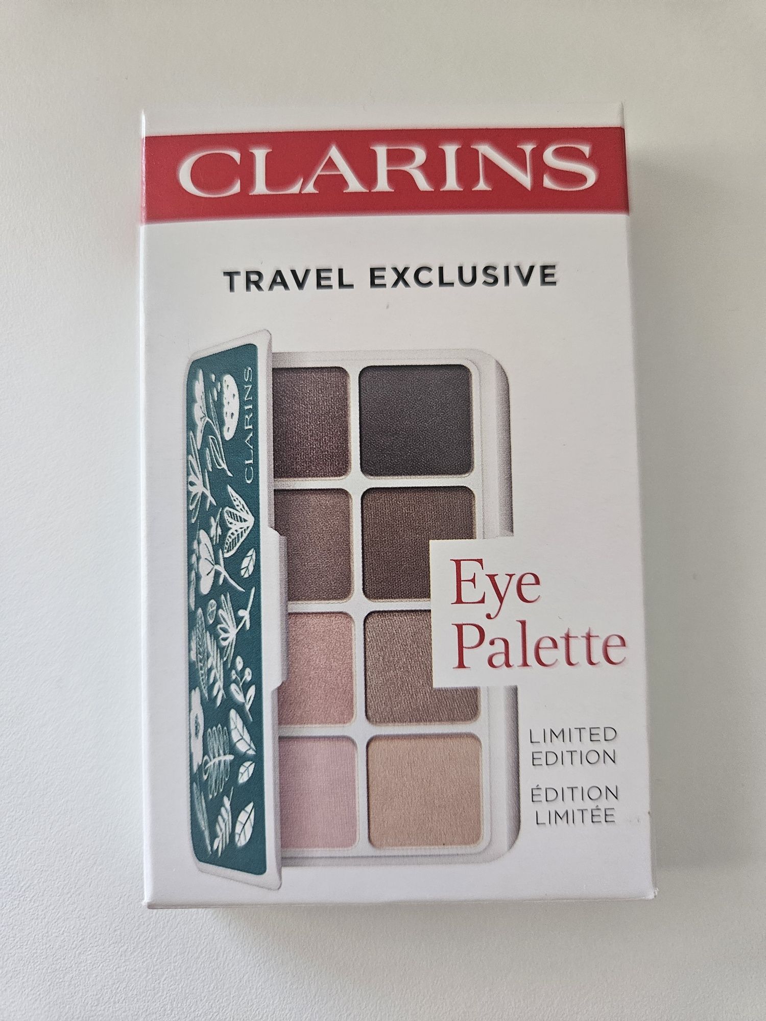 Mini paleta farduri ochi Clarins 8 x 0,7g