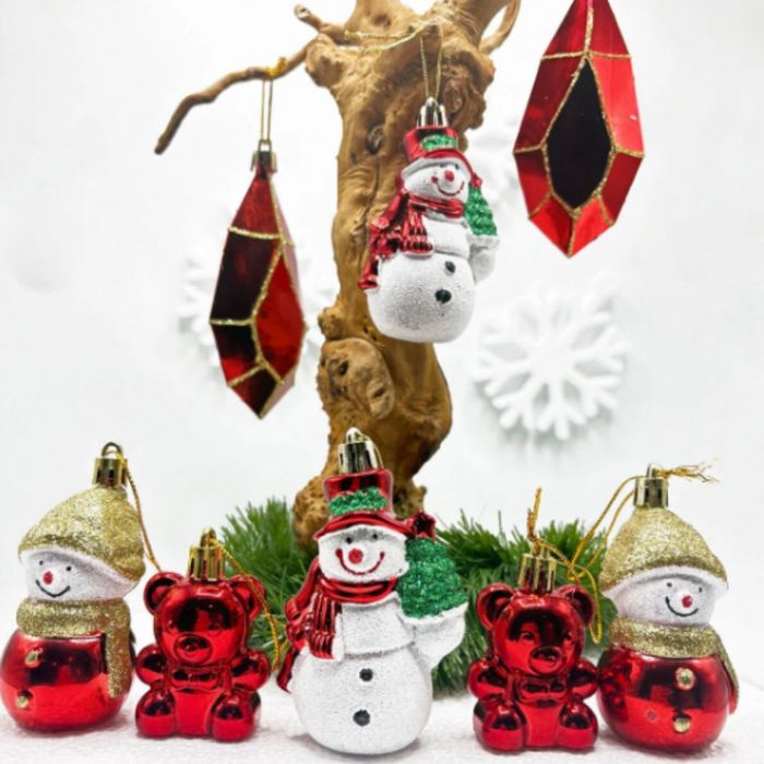 Коледни декорации и продукти, подходящи за подарък, различни цени