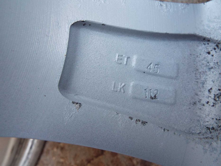 vand 4 jante aliaj 17" 5x112 audi,seat,skoda,volkswagen,mercedes 1300r