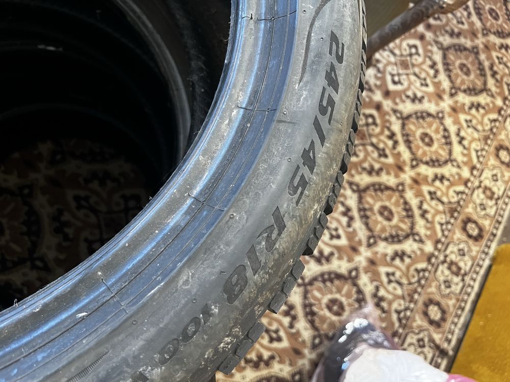 Зимни гуми Pirelli 245/45/18