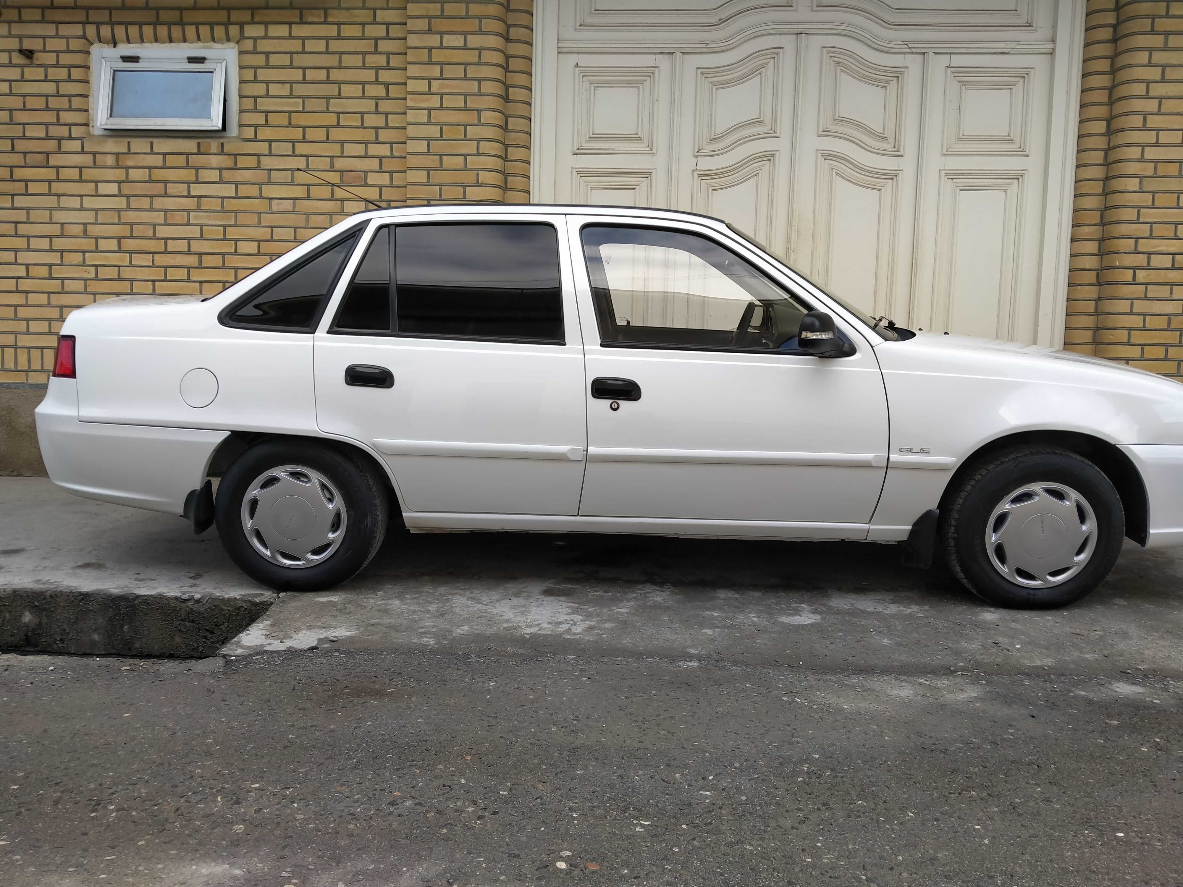 Chevrolet nexia 2