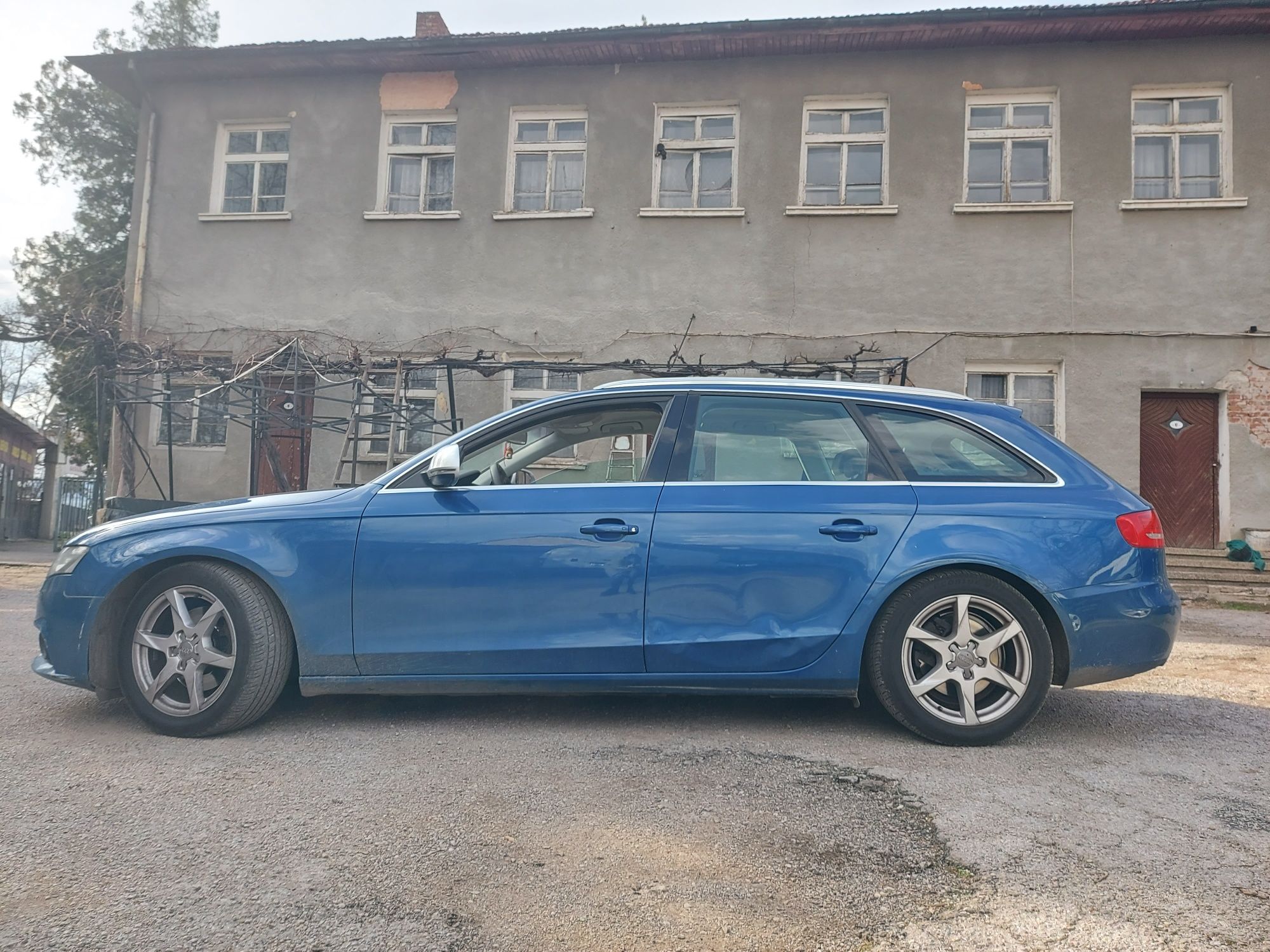 Audi A4 B8 2.0 TDI