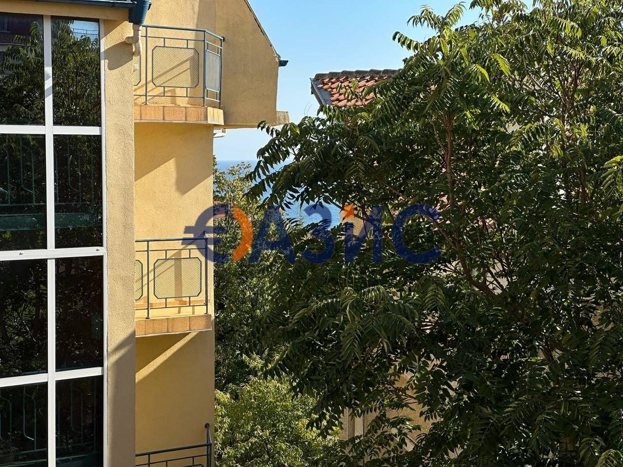 Продава се Двустаен апартамент в Свети Влас - 88 кв.м за 750 €/кв.м - Снимка #13