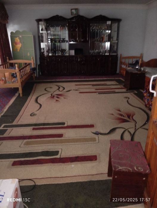 Uchaska sotladi beshqayrg'ochta