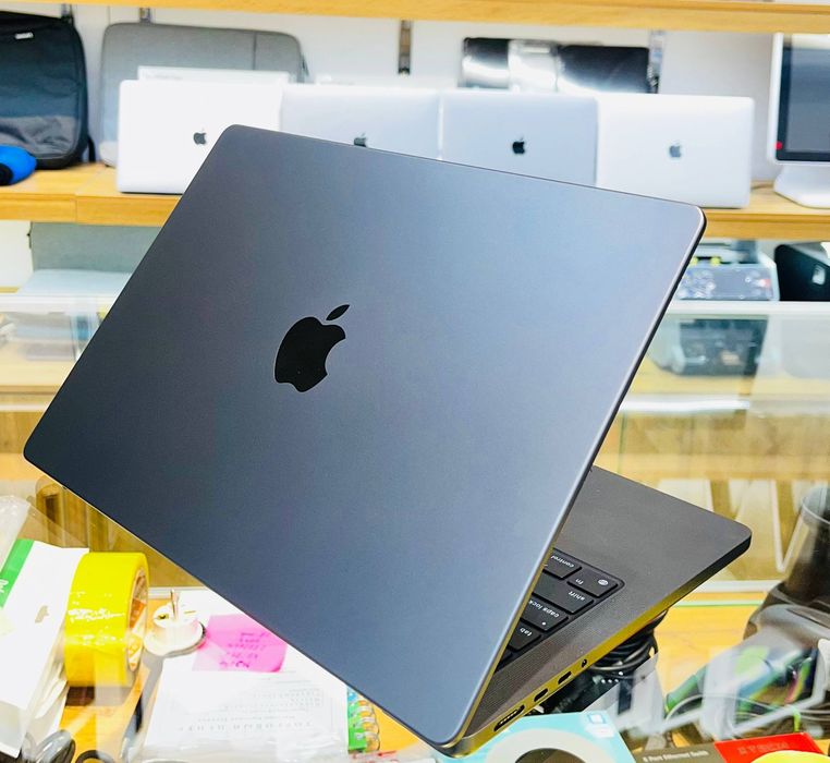 MacBook Pro M4  24/1T 14inch