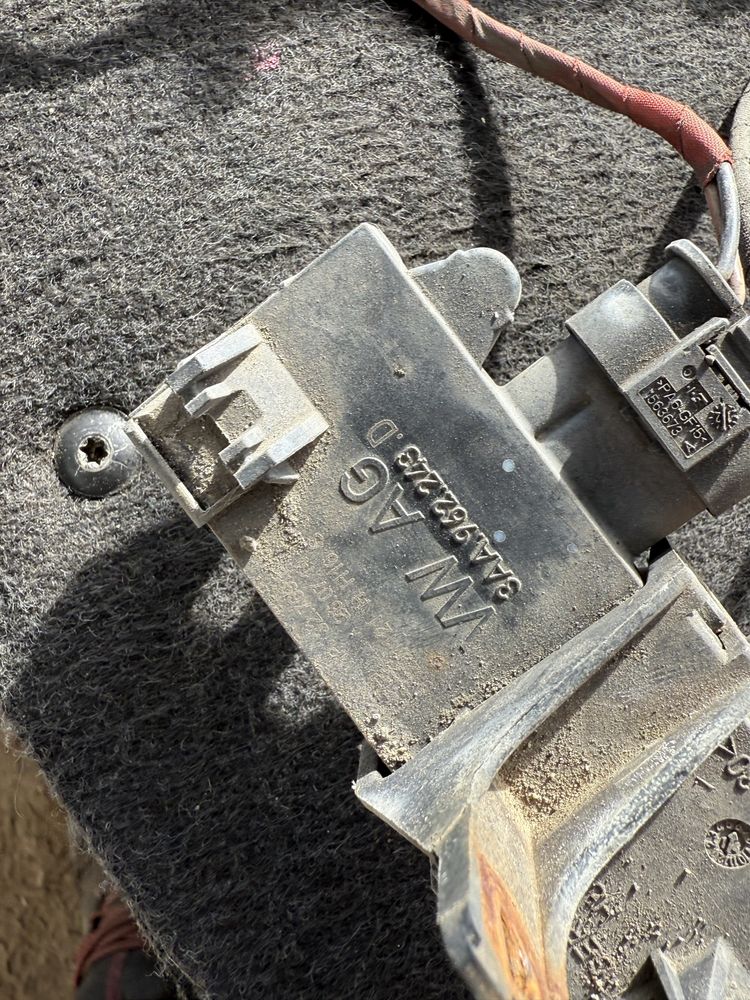 Eл багажник отваряне с крак 3AA962243 Audi VW A4 A5 A6 A7 A8 B7 B8 CC