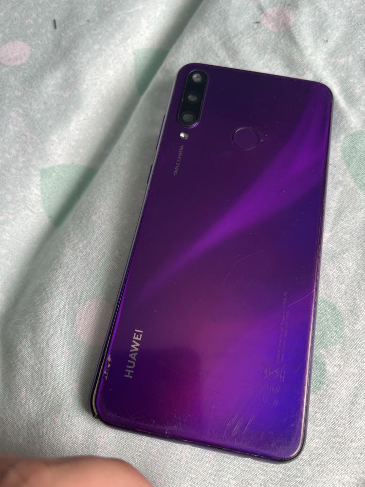 Huawei Y6p DualSim 64gb 3gb ram cu sticla crapata dar functional