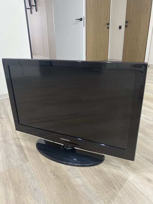 телевизор Samsung