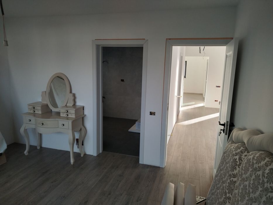 Casa exclusivista parter zona Albesti.