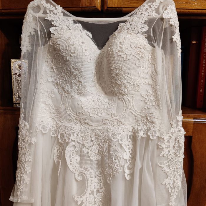 Vând rochie de mireasă