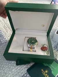Un Rolex Frumos pe verde