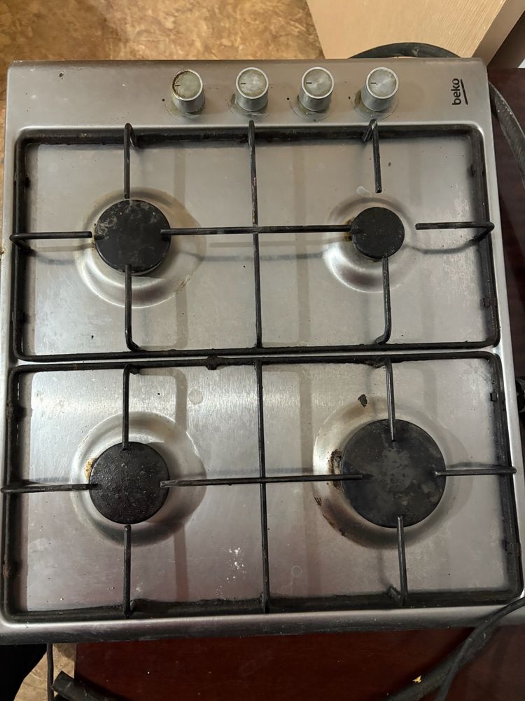 Продам газовую плиту встраиваемую