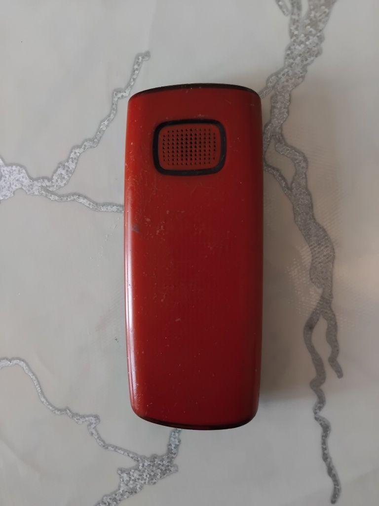 Nokia x1-01 продам