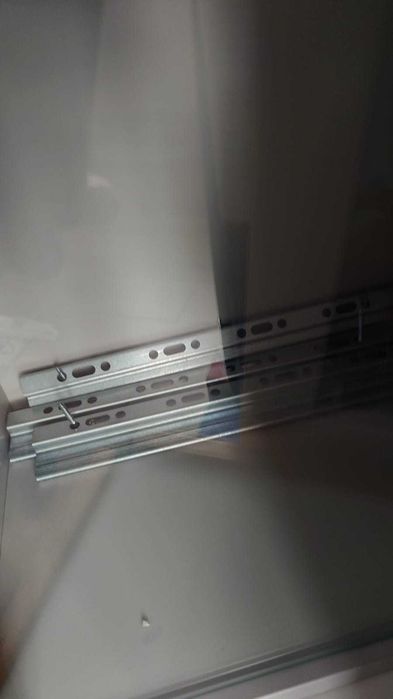 Corp / Cub IKEA Eket gri - 3 bucati + sistem prindere perete