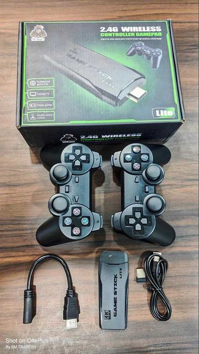 Игрова конзола HDMI 2.4G WIRELESS CONTROLLER GAMEPAD с над 10000 игри