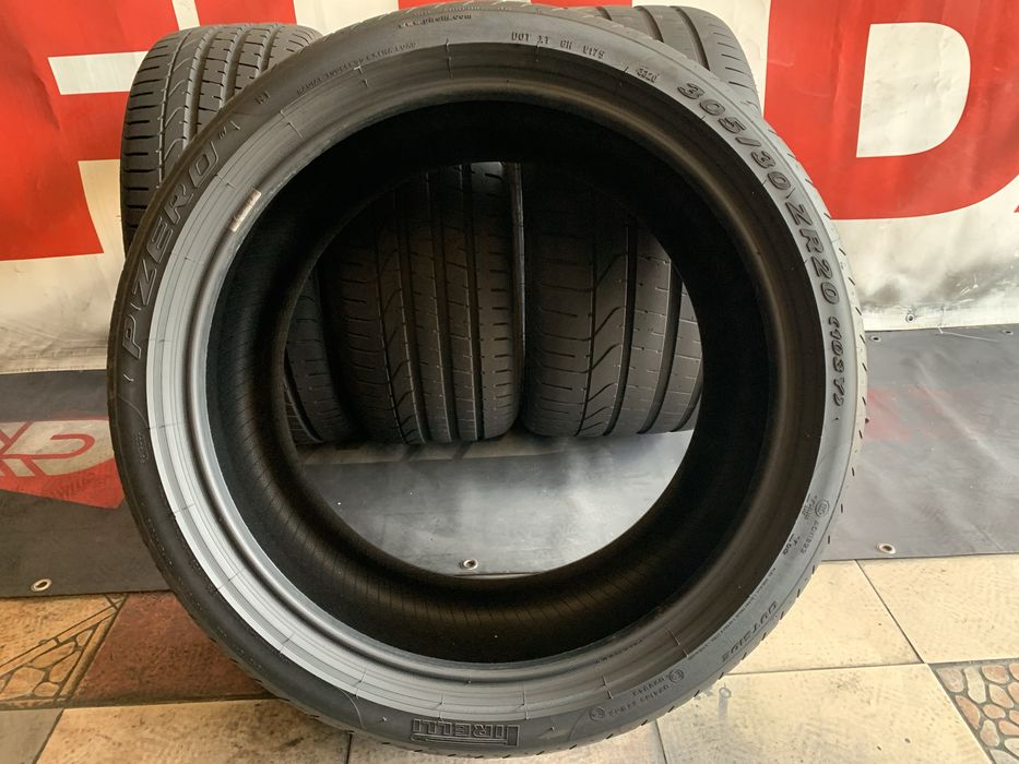 245 35 20/305 30 20, Летни гуми, Спорт пакет, Pirelli PZero, 4 броя