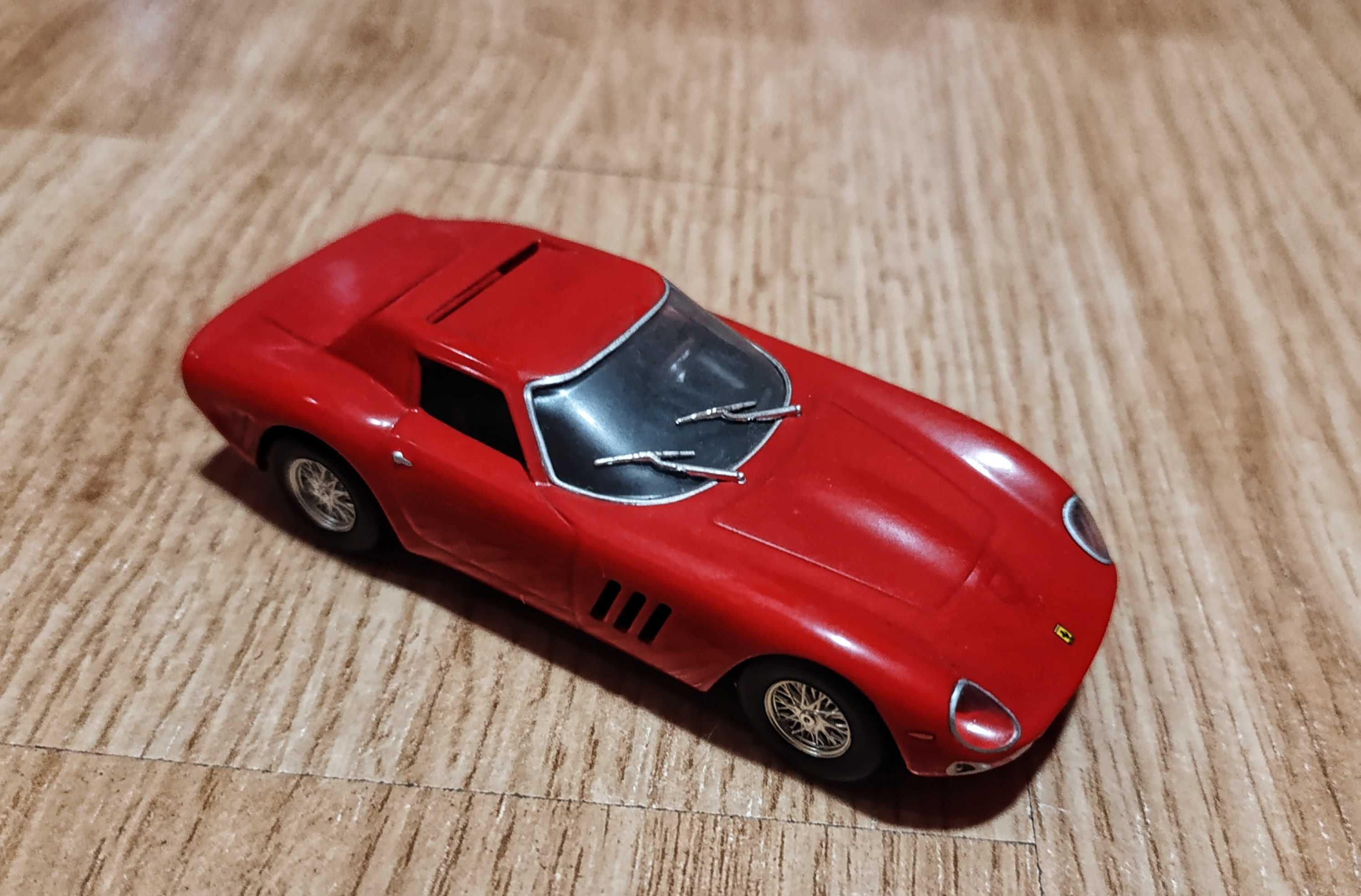 Macheta ferrari 250 gto 1964 1/43