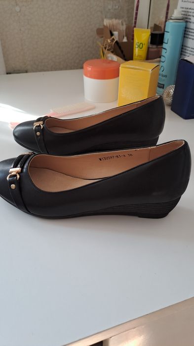 Обувь женская туфли