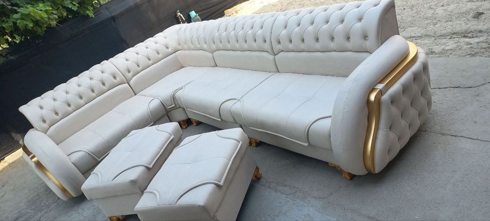 Мягкая мебель для гостиной