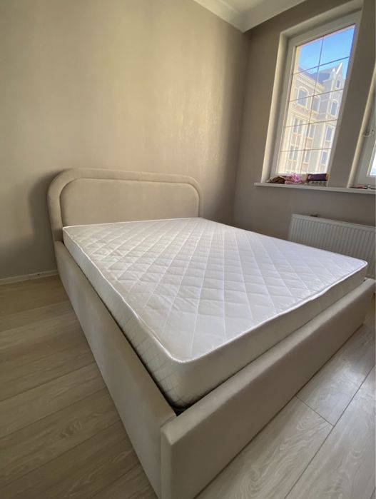 Продам кровать новая