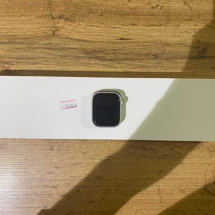 k162/Смарт-часы Apple Watch 8 41mm/152024