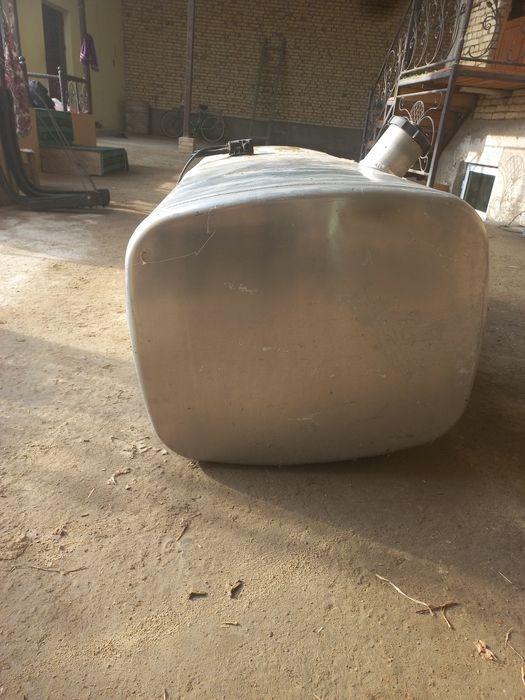 Саларка бак сотилади